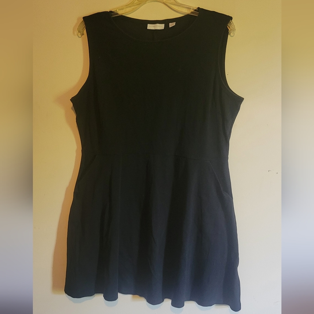 NEW YORK & CO Black Skater Mini Dress With Pockets